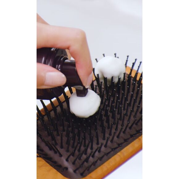 Aveda Invati Ultra Advanced™ Thickening Foam 150ml - Picture 5 of 7